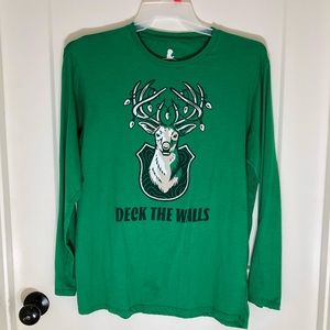 Men’s holiday long sleeve T-shirt. Size L.